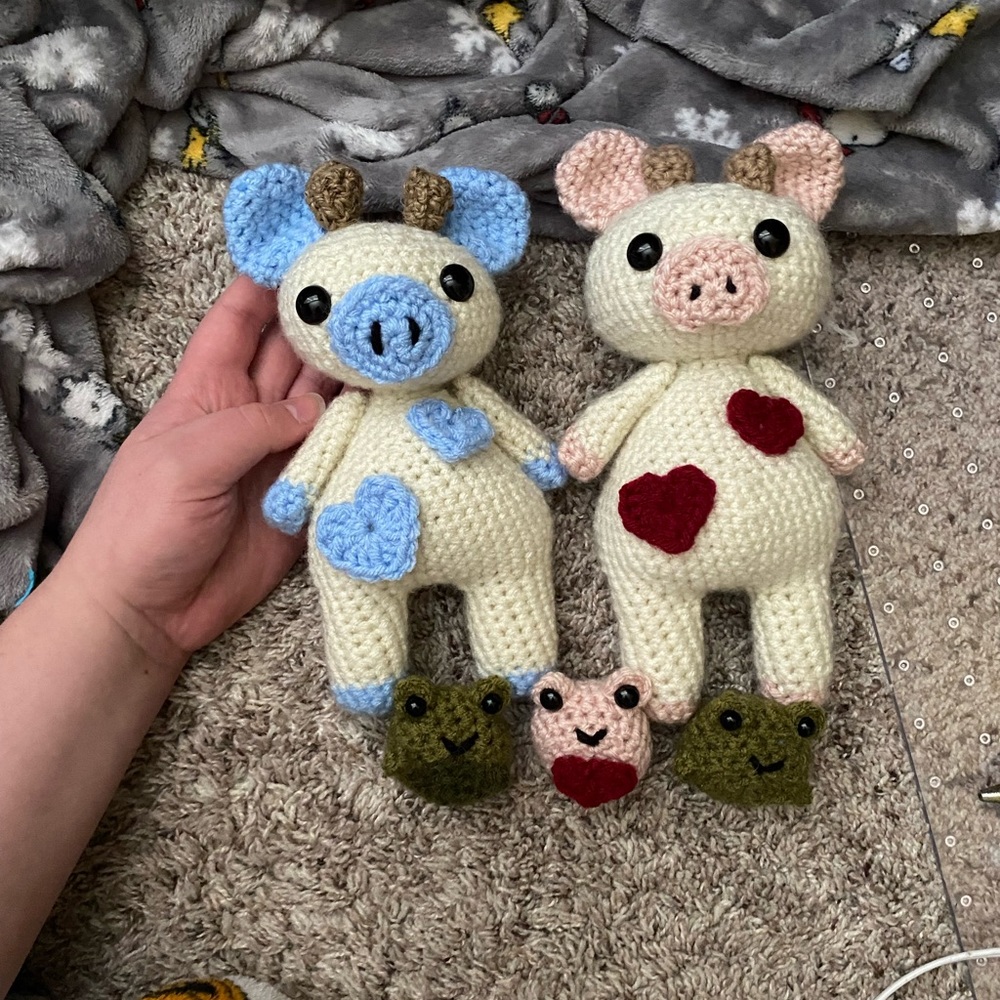 Strawberry cow and blueberry cow plushie set & one mystery frog